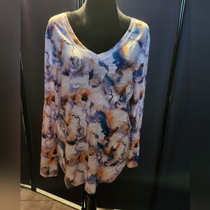 Elegant V-Neck Abstract Long Sleeve Top